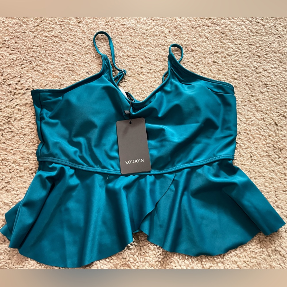 NWT Peplum Sexy Spaghetti Strap Green Satin V-neck Ruffled Tankini Top Size L